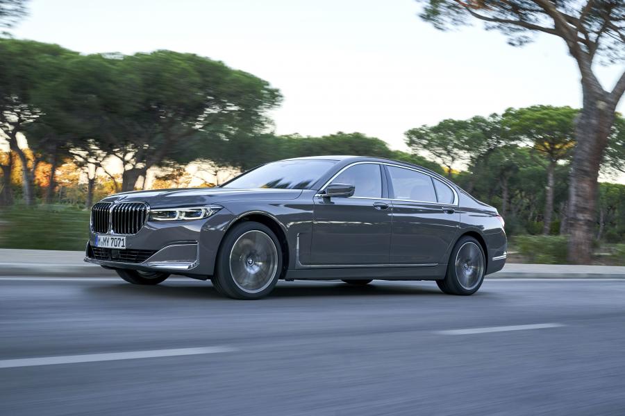  BMW 750Li xDrive (G12) 2019 года  (WW) (фото 115 из 164)